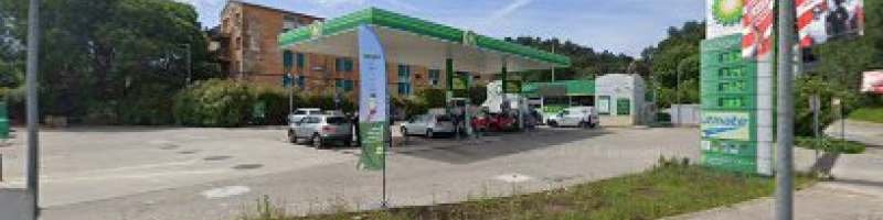 Lavadero Lavado de autos - bp en La Creueta