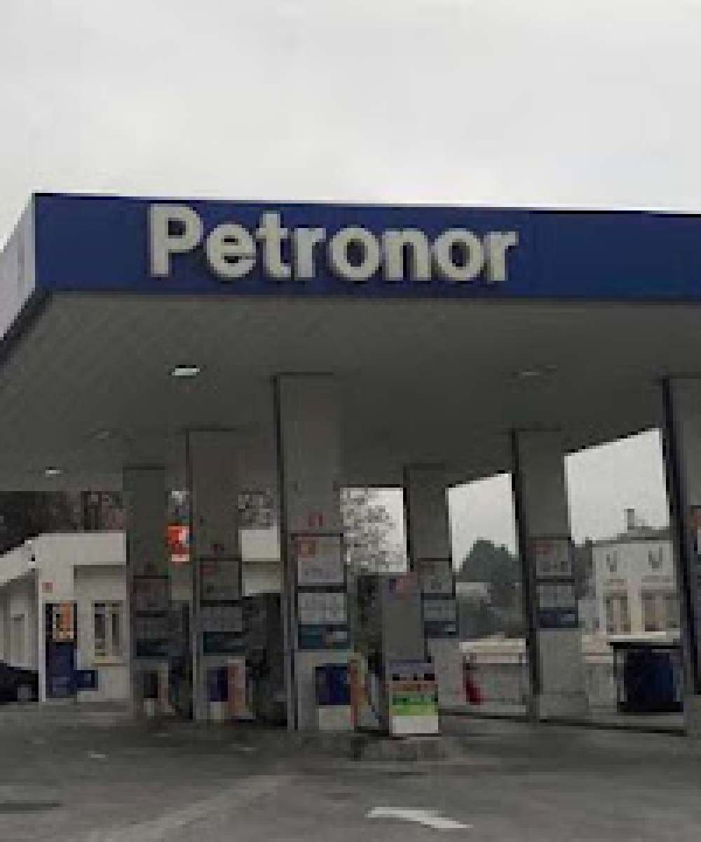 Estacion de Servicio Petronor – Repsol